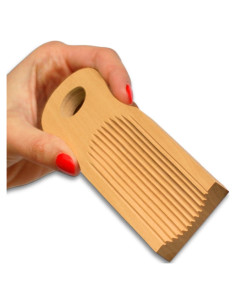 Tabla de Gnocchi KneadEat Curvada de Madera de Haya