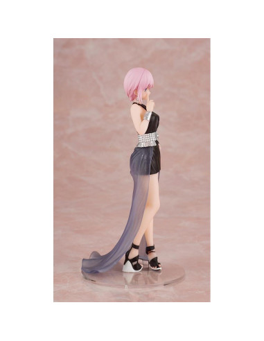 Estatua Ichika Nakano Las Quintillizas Banpresto 17.8 cm