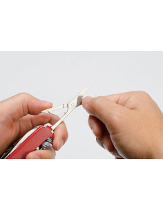 Cuchillo de bolsillo Victorinox Swiss Champ 31 funciones 2