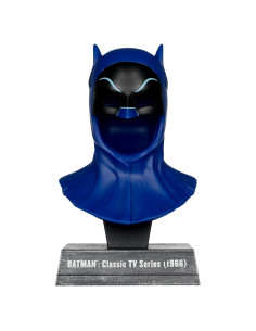 Réplia Cowl Batman 1966 McFarlane Toys 1:3 con Soporte