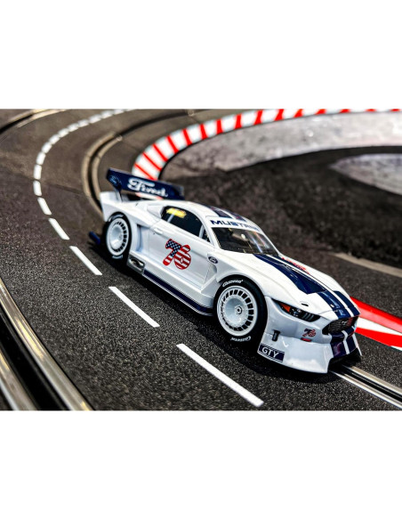 Slot Car Digital Carrera Ford Mustang GTY No.76 1:32