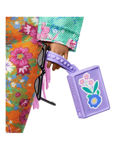 Muñeca Barbie Extra con trenzas rosas y accesorios - Mattel