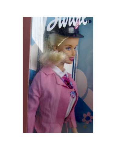 Muñeca Barbie Tren de Viaje Divertido con Bolsa y Delantal