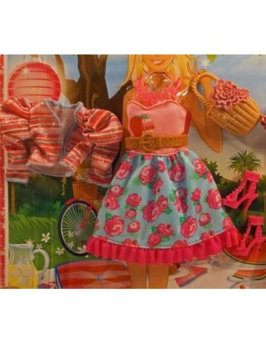 Set de Ropa de Moda Barbie y Ken Picnic X7864 - 3 años+