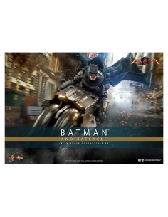 Conjunto de Figuras Batman y Batcycle Hot Toys 1/6 Escala