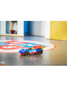 Hot Wheels Chicas Superhéroes DC Supergirl Vehículo 1:64 2