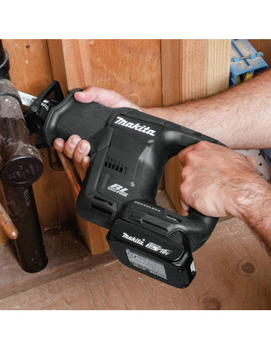 Sierra Recíproca Inalámbrica Makita XRJ07R1B 18V Compacta