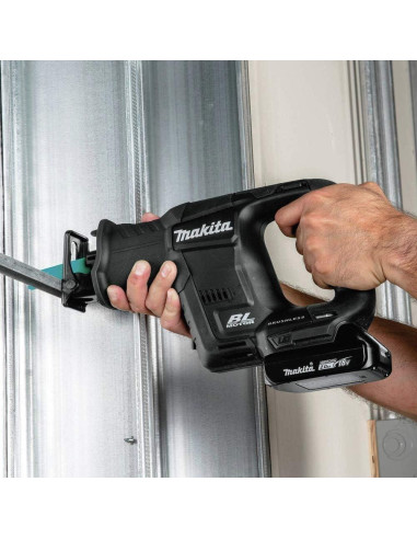 Sierra Recíproca Inalámbrica Makita XRJ07R1B 18V Compacta