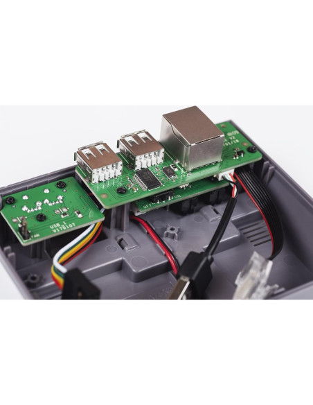 Caja Retroflag NESPi Case Plus para Raspberry Pi 3 B+