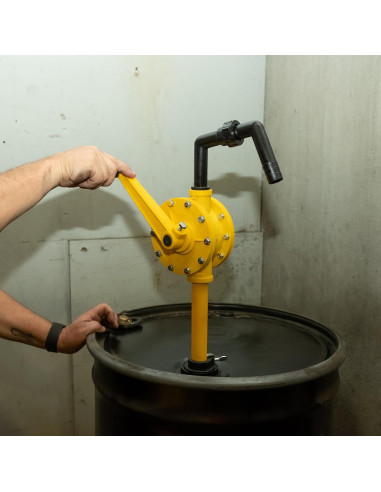 Bomba Rotativa Manual OEMTOOLS 24470 para Barril de 55 Galones