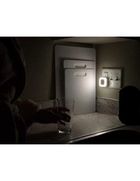 Luz Nocturna LED Regulable SYCEES con Sensor Crepúsculo, 4 Unidades