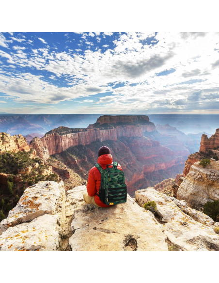 Mochila Kelty 28L Camo para Laptop 19" con Bolsillos