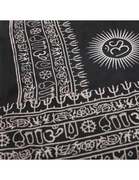 Chal de Meditación Prabhuji's Gifts - Mantra Om - Negro Grande 183x106 cm