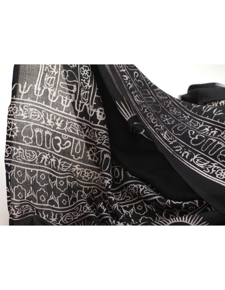 Chal de Meditación Prabhuji's Gifts - Mantra Om - Negro Grande 183x106 cm