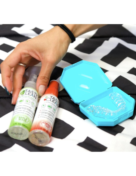 Limpiador Multiuso Tasty Clean 60ml Sabor Manzana para Dentaduras