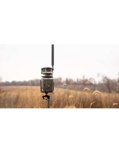 Cámara de Caza Stealth Cam Revolver 36MP HD 1080P GPS