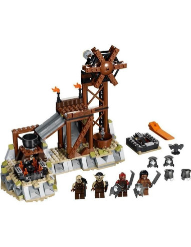 LEGO El Señor de los Anillos La Forja de Orcos 9476