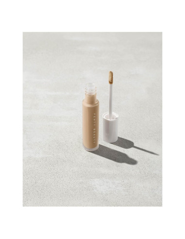 Corrector Líquido Fenty Beauty 240 Claro Medio 7.62g