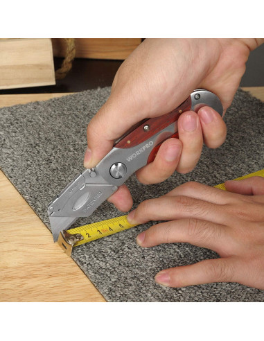 Cuchillo Utility Plegable WORKPRO con Mango de Madera 15.24 cm