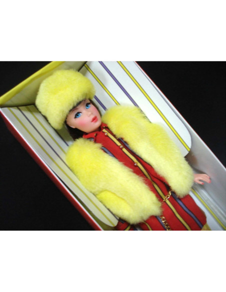 Muñeca Barbie Giro y Torcido Mattel 32.9x12.7 cm