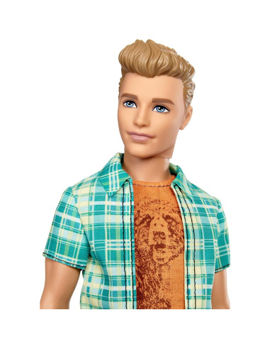 Muñeco Ken Camping Mattel con Binoculares y Ropa de Aventura