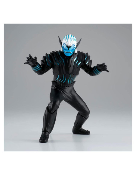 Estatua Hero's Brave Kamen Rider Revice Banpresto 14 cm