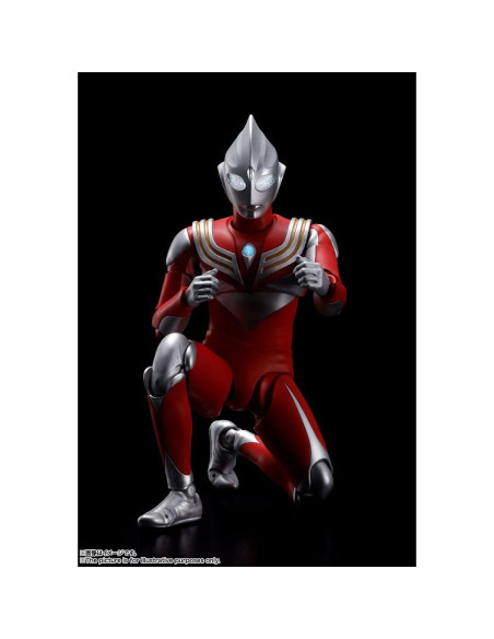 Figura de Acción Ultraman Tiga Power Type Bandai 15+