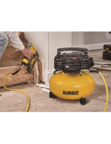 Compresor de Aire DEWALT 6 Galones 165 PSI DWFP55126