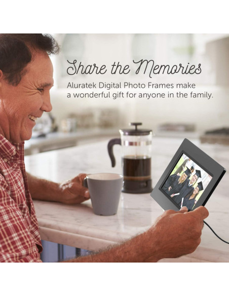 Marco de Fotos Digital Aluratek 7" LCD 1024x600 USB SD