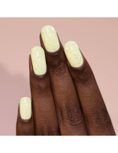 Esmalte de Uñas ILNP Pastel de Limón 11.83 ml con Manchas