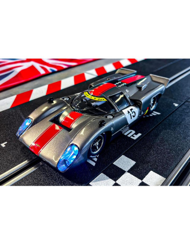 Carrera Lola T70 MKIIIb No.15 Slot Digital 1:24