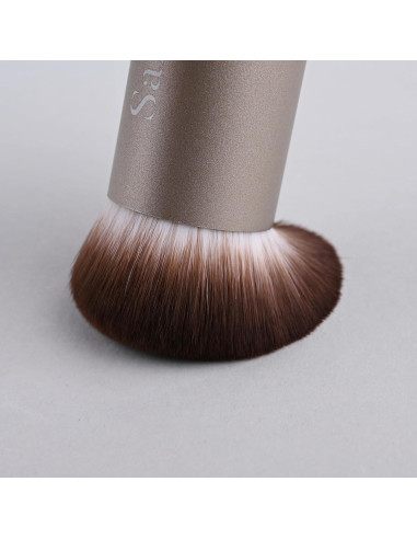 Brocha Kabuki Profesional SaDM Shiny - Difusora para Base y Polvo - Vegana