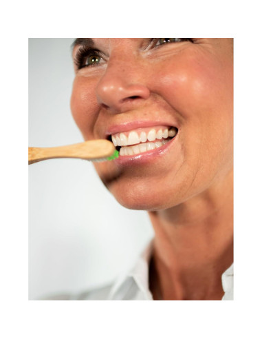 Cepillo de Dientes de Bambú Woobamboo - Adulto - Súper Suave - 4 Unidades