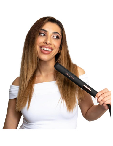 Plancha de Pelo FoxyBae Titanio 1" - Sin Frizz, Doble Voltaje
