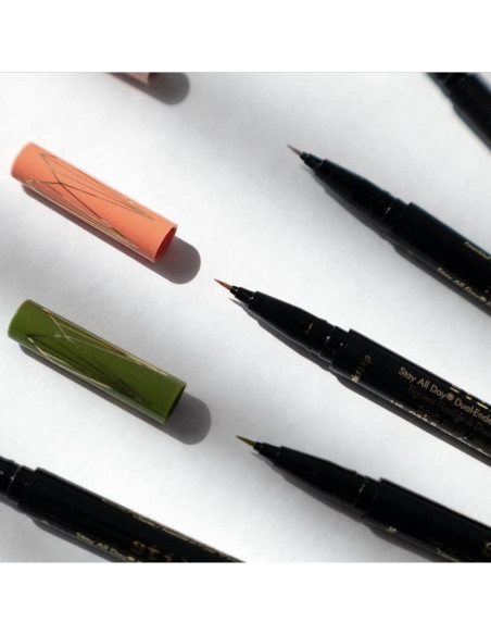 Lápiz Líquido para Ojos Stila Stay All Day Doble Punta 15.87g
