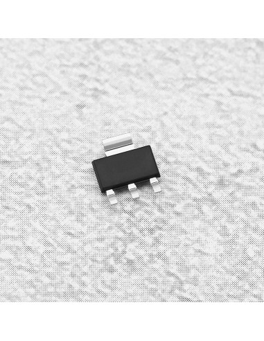50 Reguladores de Voltaje AMS-1117 3.3V 1A SOT-223