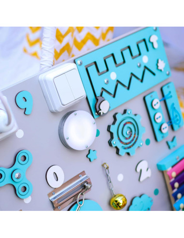 Tablero Sensorial Montessori Personalizado para Bebés 50x60cm