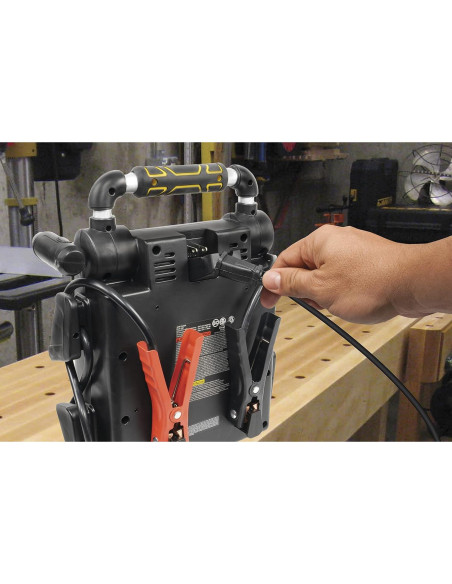 Arrancador de Batería STANLEY J509 1000A Pico USB LED