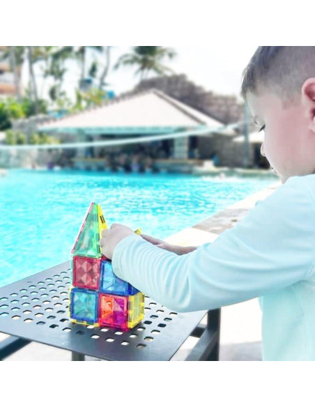 Juego de Construcción Magnético Crayola - 24 Piezas Brillantes Juego de Construcción Magnético Crayola - 24 Piezas Brillantes