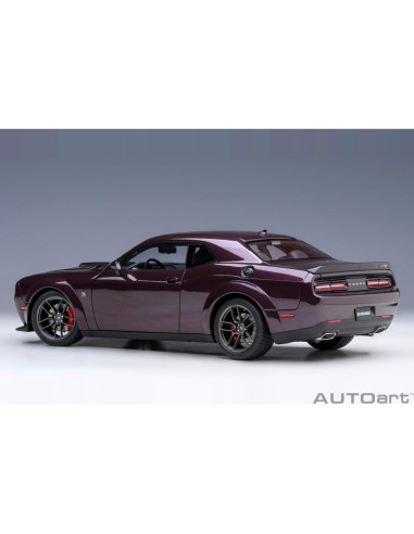 Autoart Dodge Challenger R/T Scat Pack 1:18 Hellraisin