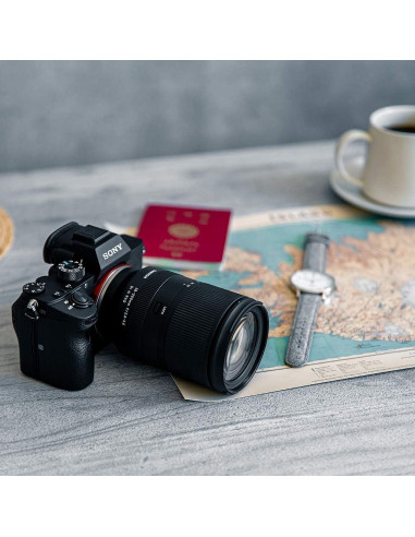 Lente Tamron 28-200mm F2.8-5.6 Di III RXD para Sony