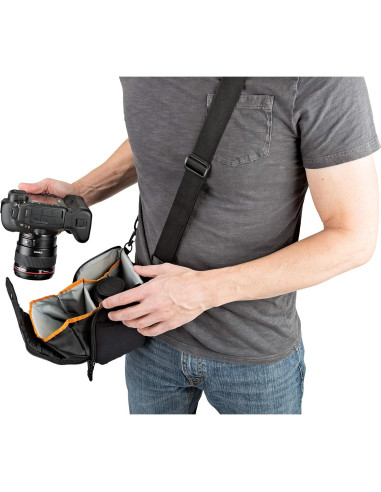 Funda de Lentes Lowepro LP37179 100 AW - Negro