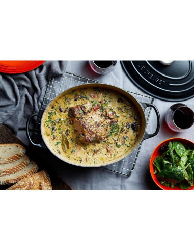 Cacerola Ovalada de Hierro Fundido Le Creuset 29 cm Negra