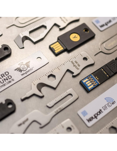 Herramienta Multiuso de Surf Keyport - Llave para Aletas FCS y Futures