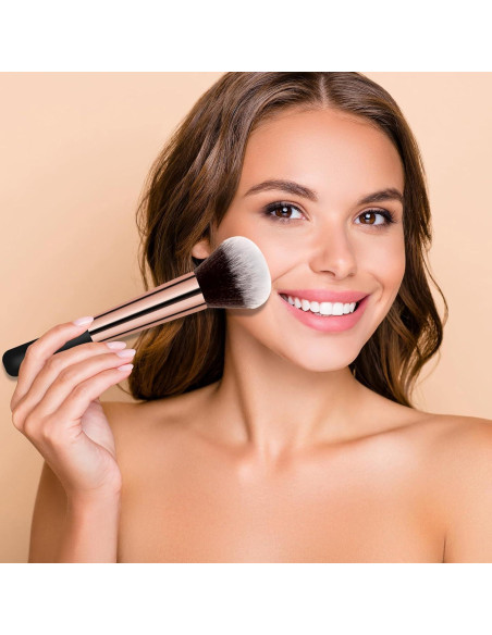 Juego de Brochas de Maquillaje Banidy - Polvo, Iluminador y Rubor