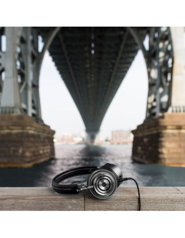 Auriculares On-Ear Plegables Master & Dynamic MH30 Gunmetal