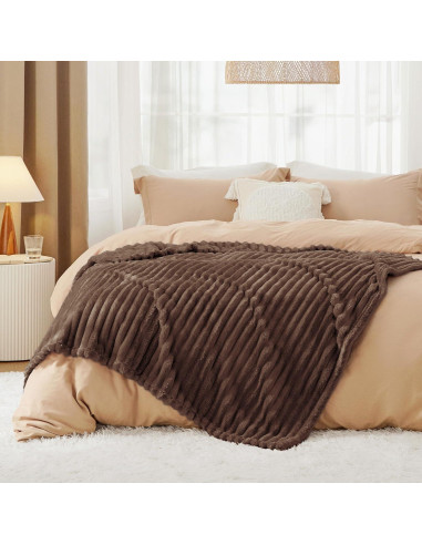 Manta de Fleece Bedsure Fondue Fudge 127x152 cm Suave y Ligera