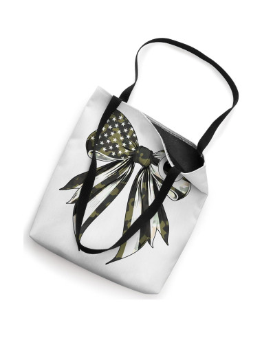 Bolsa Tote Camuflaje Bandera Americana Coquette 40.64 cm