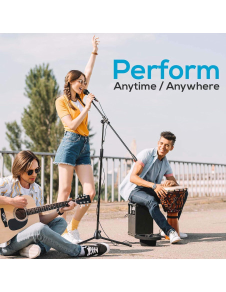 Micrófono Dinámico PYLE PMKSM20 y Soporte Trípode Ajustable