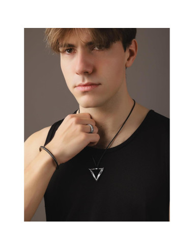 Collar de Runas Vikingas HAQUIL, Talisman Triangular Acero Inoxidable